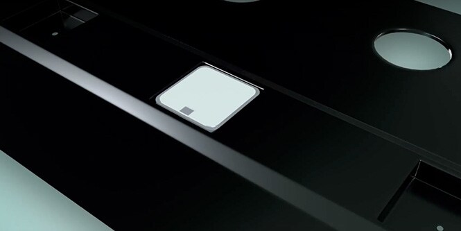 Close-up on 3M™ Polycarbonate Carrier Tape 3000R
