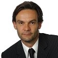 Hans-Juergen Stecher, Stecher Zahntechnik資深牙科技師