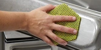 百利™ 蜂巢菜瓜布清潔不鏽鋼鍋具
