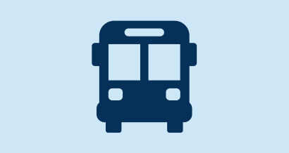 搭公車
