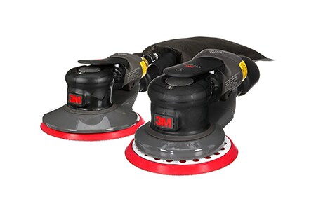 3M Xtract™ Cubitron™ II 布基砂紙 900DZ，黑色背景
