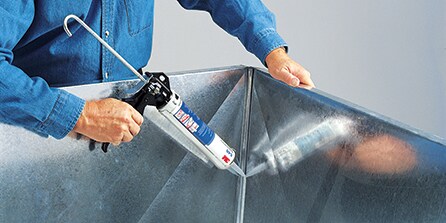 使用3M™ Scotch-Weld™ 填縫接著劑密封物件
