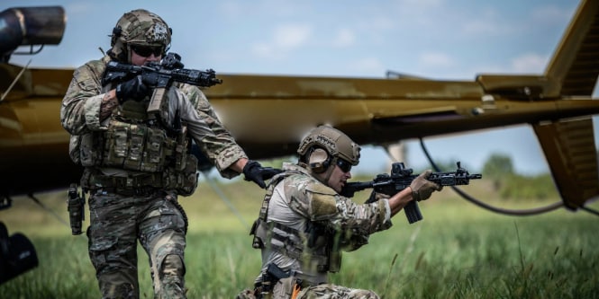 3M™ PELTOR™ 防護與通訊：3M PELTOR ComTac 戰術耳機在軍事場景中的應用
