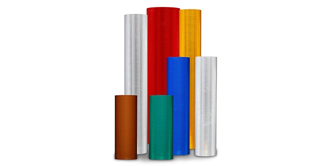 3M™ Diamond Grade™ DG³ 反光片4000系列 
