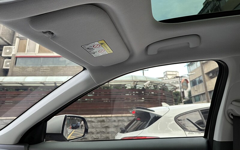 IQNIQ5車主/導演