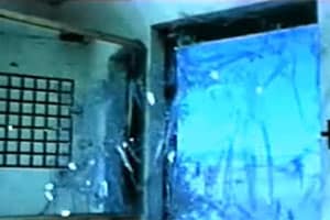 3M™ 建築隔熱紙|窗戶隔熱紙：安全防護與防爆膜─讓窗戶具防爆效果，減輕因玻璃碎裂所造成的損傷
